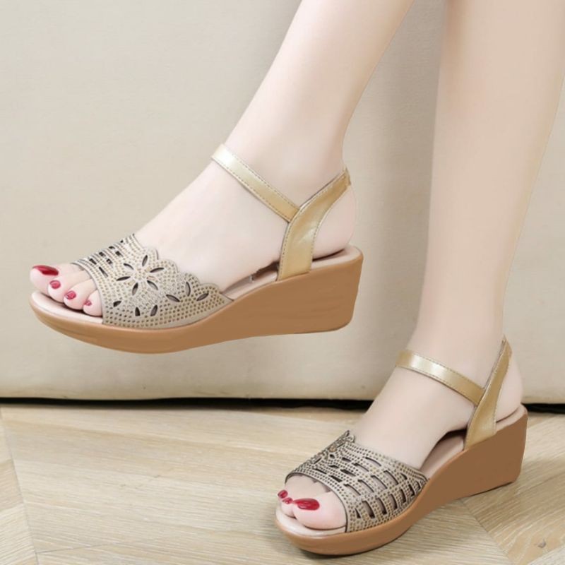 Sendal Wedges Wanita Tali IL 02