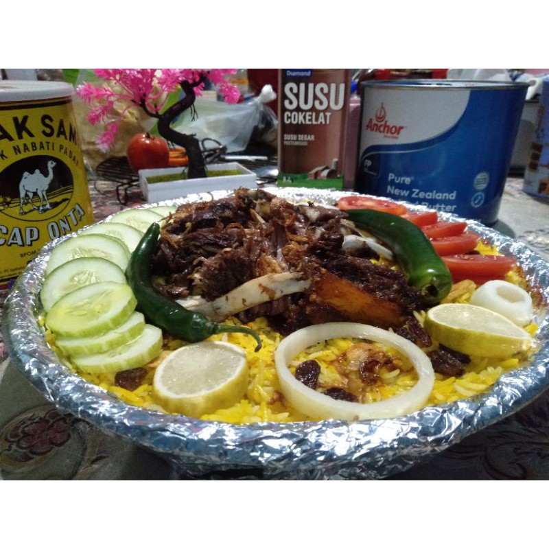 

Nasi Mandhi Lahm