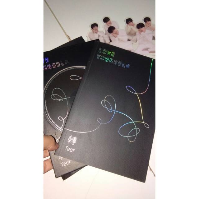 Jual Album Bts Love Yourself Tear R Version Unsealed Shopee Indonesia 8069