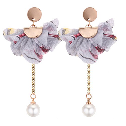 LRC Anting tusuk Fashion Round Shape Decorated Earrings