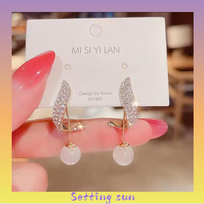 Elegan Berlian Mutiara Fashion Sederhana Temperamen Wanita Anting Rumbai Panjang TN