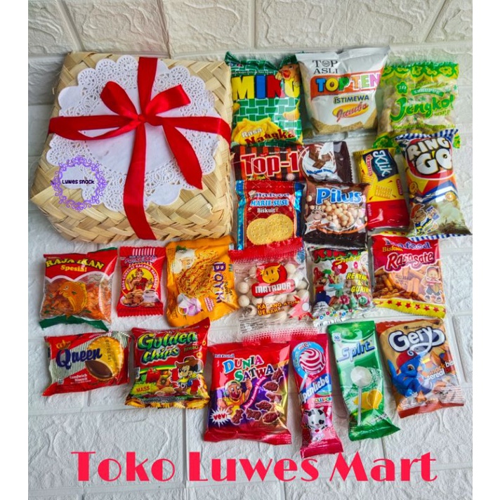 

Hampers murah isi 15 jajanan jadul-snack box-kado box-hampers box-gift box-hampers wisuda-gift box-makanan ringan