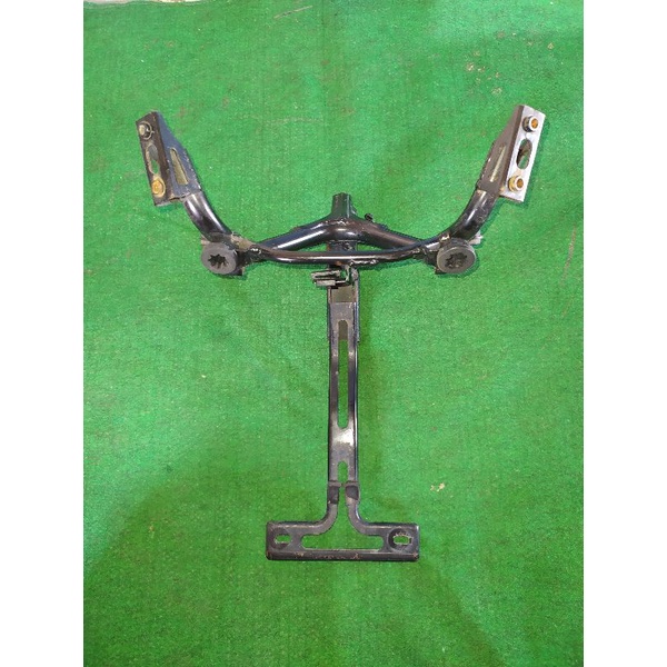 Tanduk rusa cbr lokal k45a 2012-2015 original pangkon lampu depan breket lampu depan