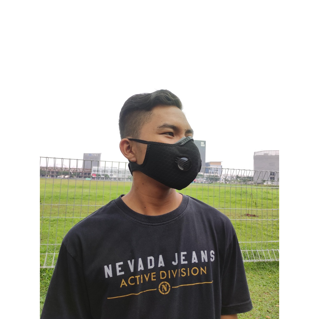 Masker KN95 SPORT MASK FILTER CARBON Masker KESEHATAN Masker Kain Motif Masker BRUKAT masker sport Sports outdoor masker bersepeda masker carbon filter masker kekinian 2022 masker terlaris murah Dengan desain tali perekat sehingga dapat fit dengan wajah