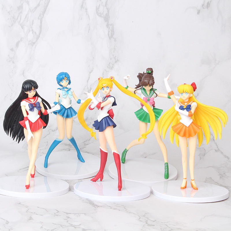 5pcs / Set Mainan Action Figure Anime Sailor Moon Kawaii 18cm Bahan PVC Untuk Dekorasi Meja