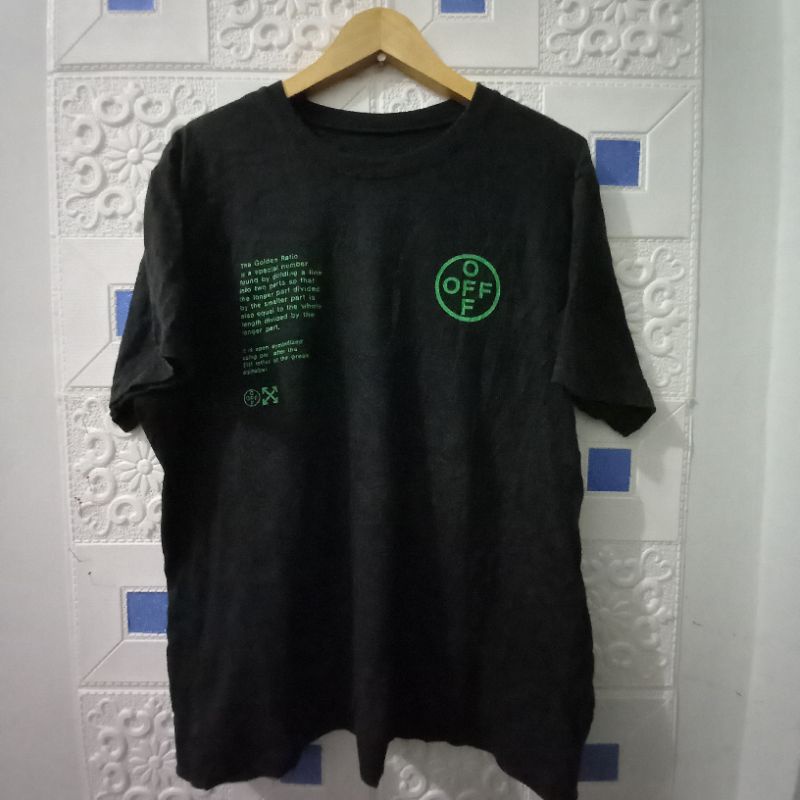Kaos Off White Second