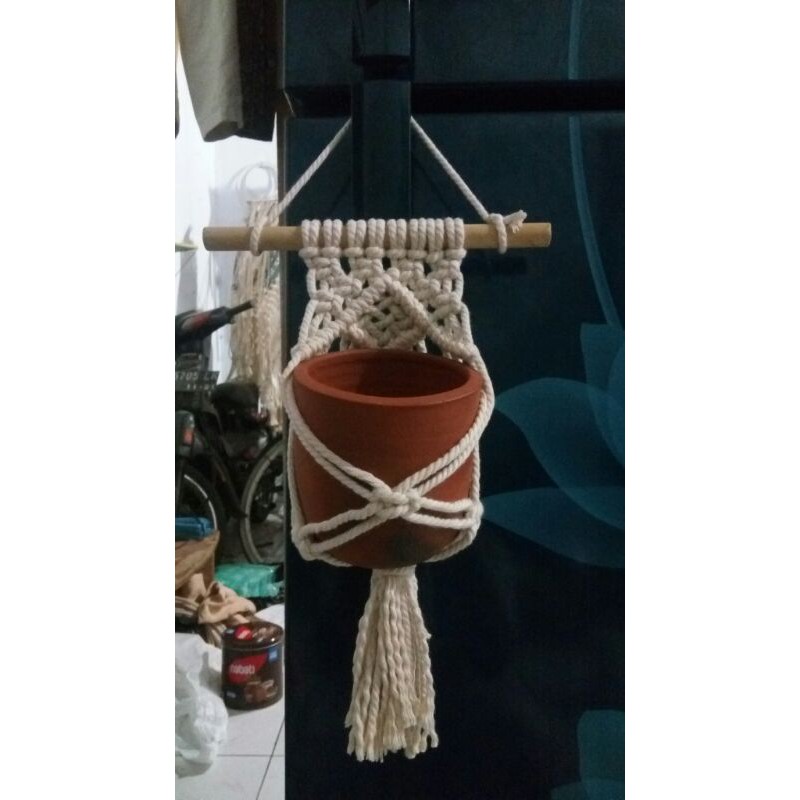 gantungan pot / hanger pot / macrame /gantungan pot macrame