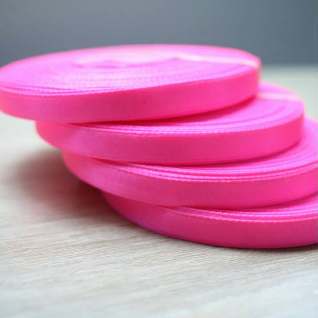

Pita roll gulungan saten warna warni