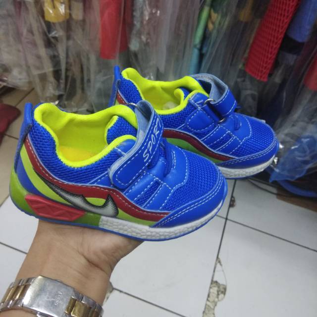 Shoes blue lamp  / sepatu lampu anak