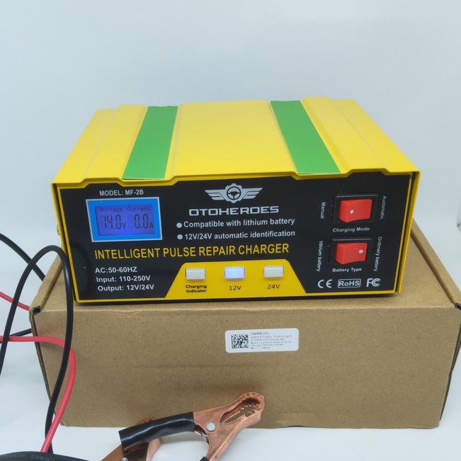 (COD) Cas Aki Motor / Cas Aki Mobil 12 V/ 24 V / Charger Aki Mobil Otomatis