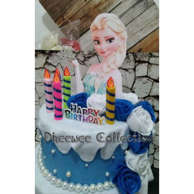 Kue ulangtahun frozen. Kue pajangan flanel