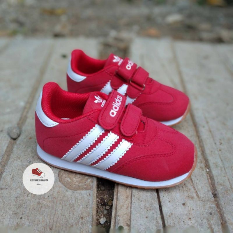 

Adidas Waffel Suede Red 2020 (perekat)
