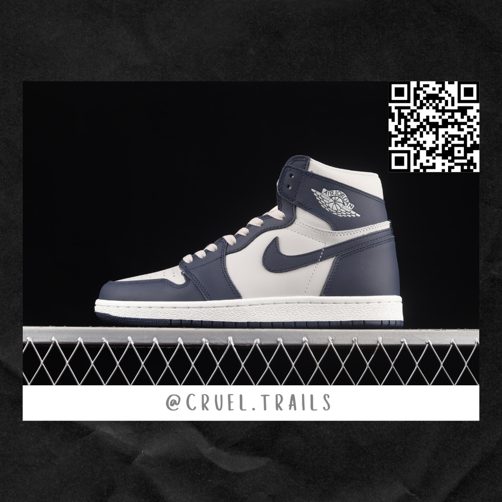 jordan one black toe