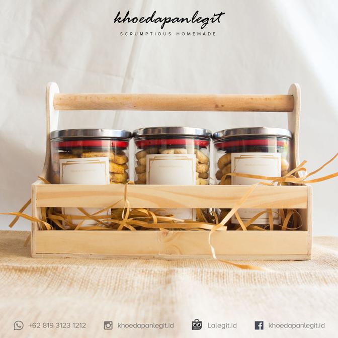 

BISA COD [GOJEK/GRAB ONLY][PARSEL LEBARAN/NATAL/IMLEK] Big Wood Hampers NEW Kode 337