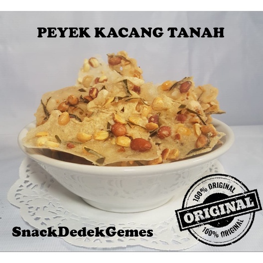 

Cemilan Rempeyek kacang tanah