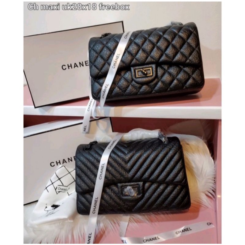 Chanel Maxi semi premium