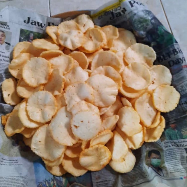 

Kerupuk payus