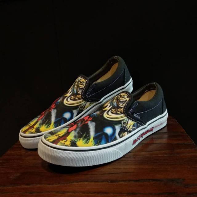 Vans Slip On (Iron Maiden 30th) BK Number