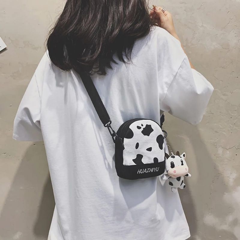 TAS SELEMPANG WANITA MOO TANPA BONEKA/TAS MOTIF SAPI/ SLINGBAG MINI MOTIF SAPI