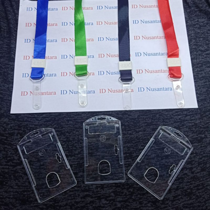 

Paket Casing ID Card Acrylic Bening 1 Sisi+Tali Kait Karet 2 CM