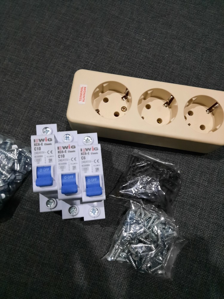 Skrup Taping 15mm Harga Per Pack Isi 100pcs