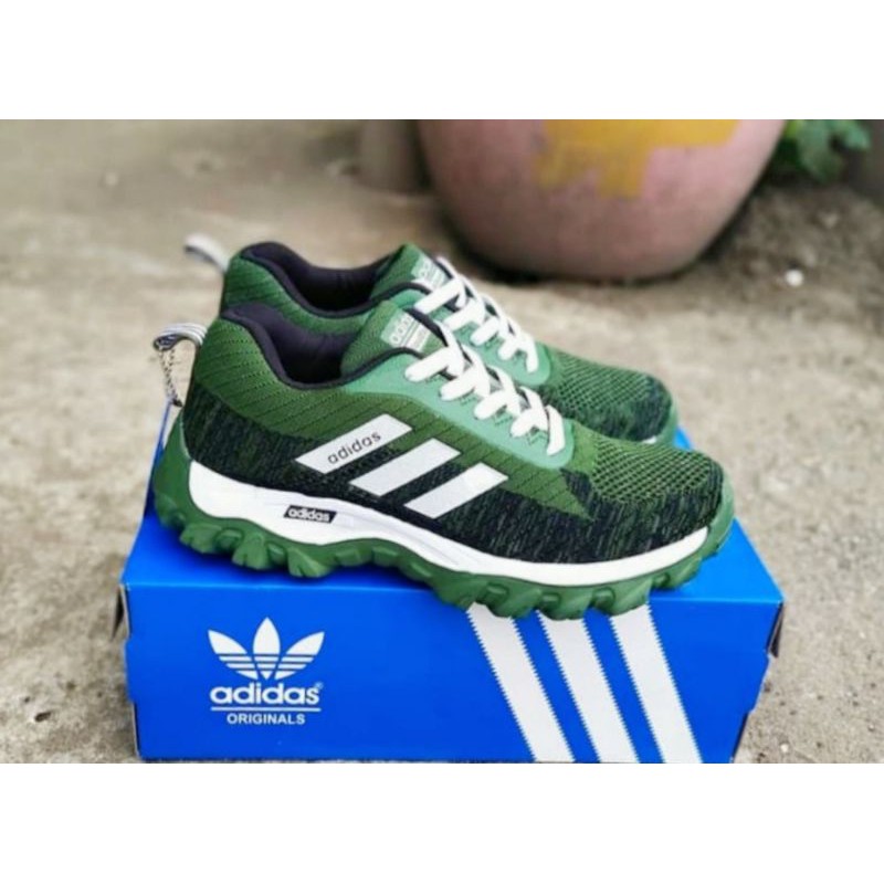 sepatu pria adidas running / adidas rajut / sepatu olahraga pria