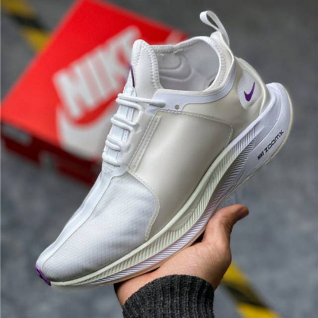 nike zoom all white