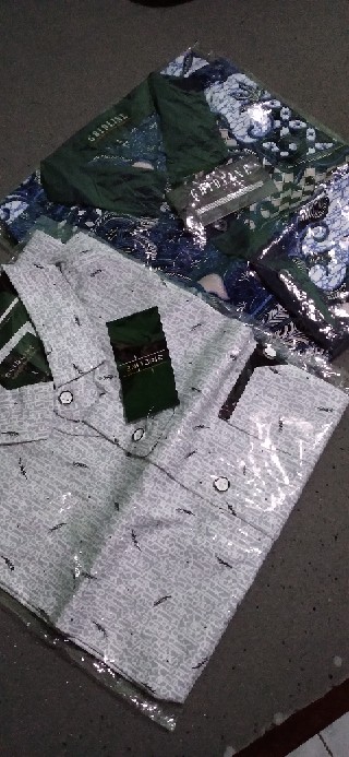 [gridline - Regular1] Kemeja Batik Pria Katun Lengan Pendek Regular R021 R022 R023 R024 R025 R026