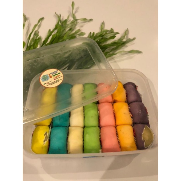 

Pancake Rainbow Isi 21 / Pancake Durian Rainbow Isi 21