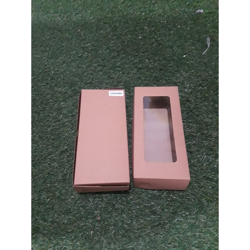 

Kotak Kardus Mika Ukuran 22 x 10 x 5 cm