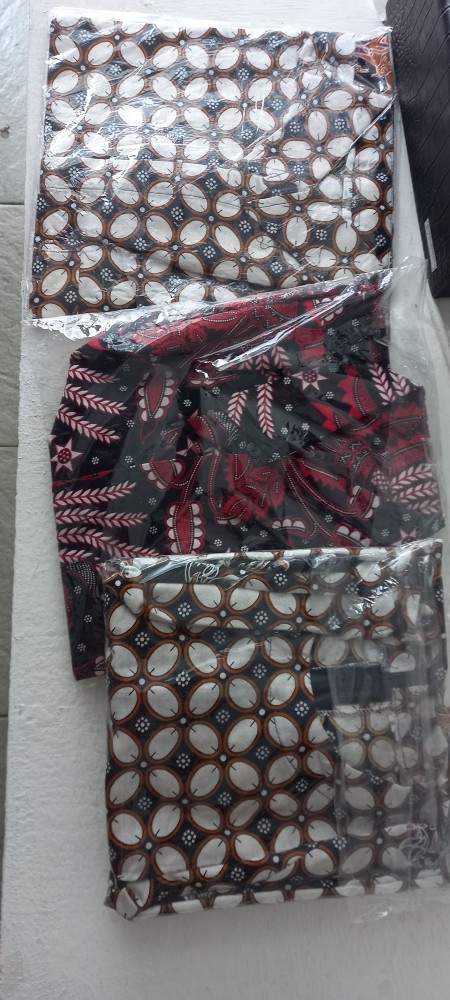 Maura Couple - Sania Ruffle Batik Couple Ori Ndoro Jowi Garansi Termurah Shopee -  Batik Solo Modern