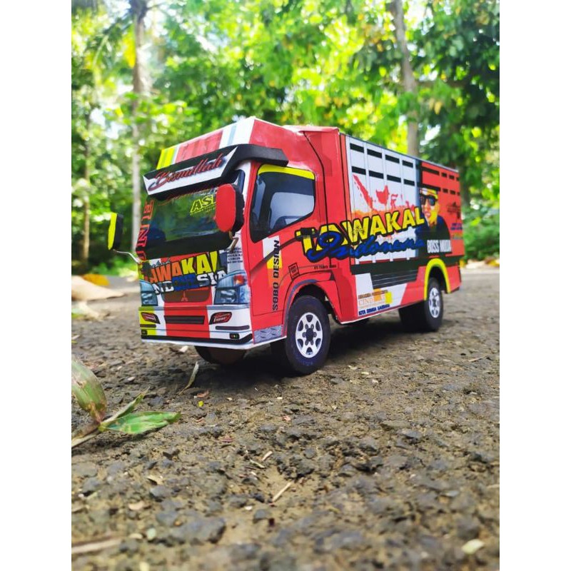 miniatur truck canter custom