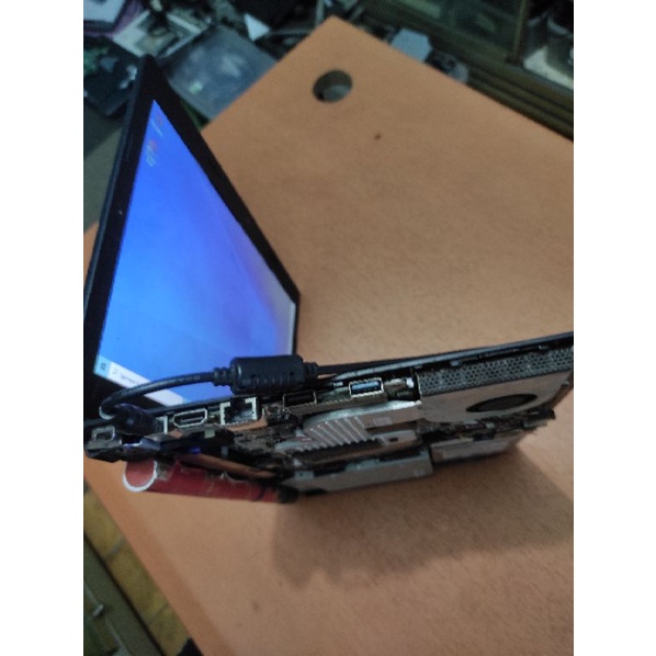 Motherboard Mobo Mainboard Laptop Acer Aspire One Z1401 Axioo TNH