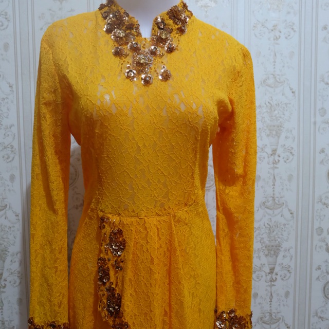 Preloved atasan kebaya