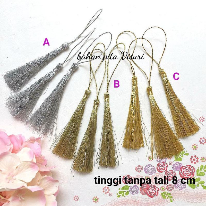 Tassle Gold Silver CNY Imlek