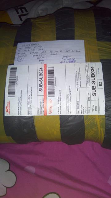 Bantal Kepala Hello Kitty