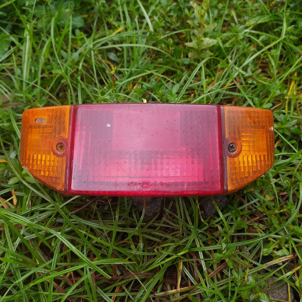 Stoplamp lampu belakang Yamaha V80 super deluxe original copotan motor murah