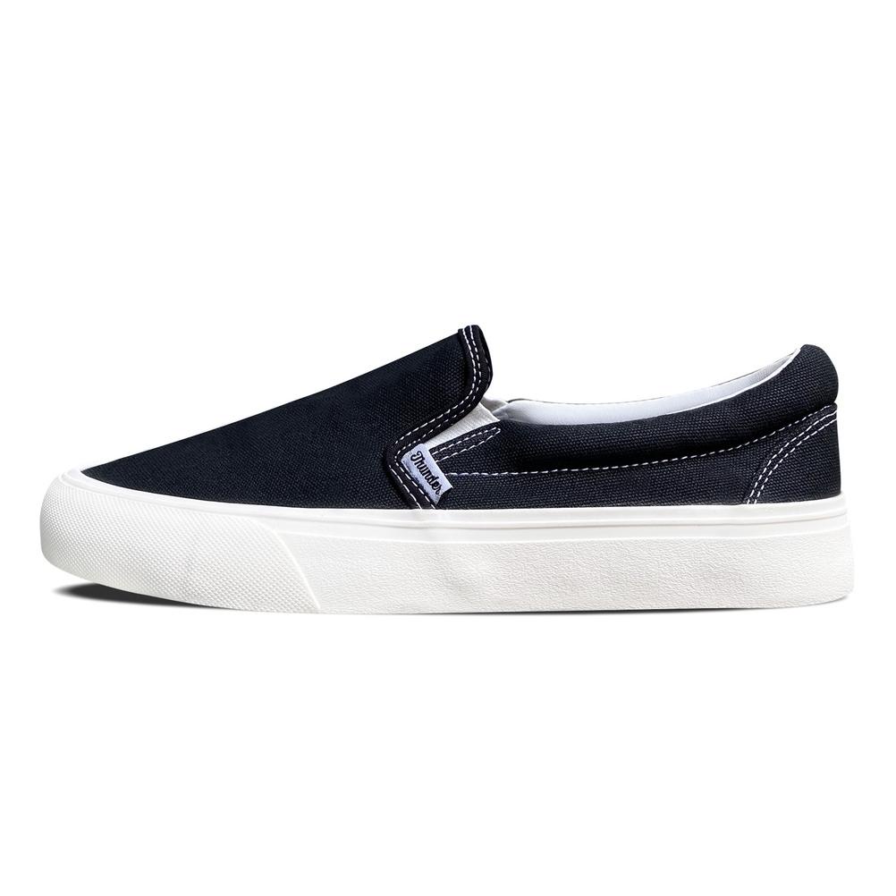 Sepatu Thunderbear - Slip On Voltaire Bw . , ..