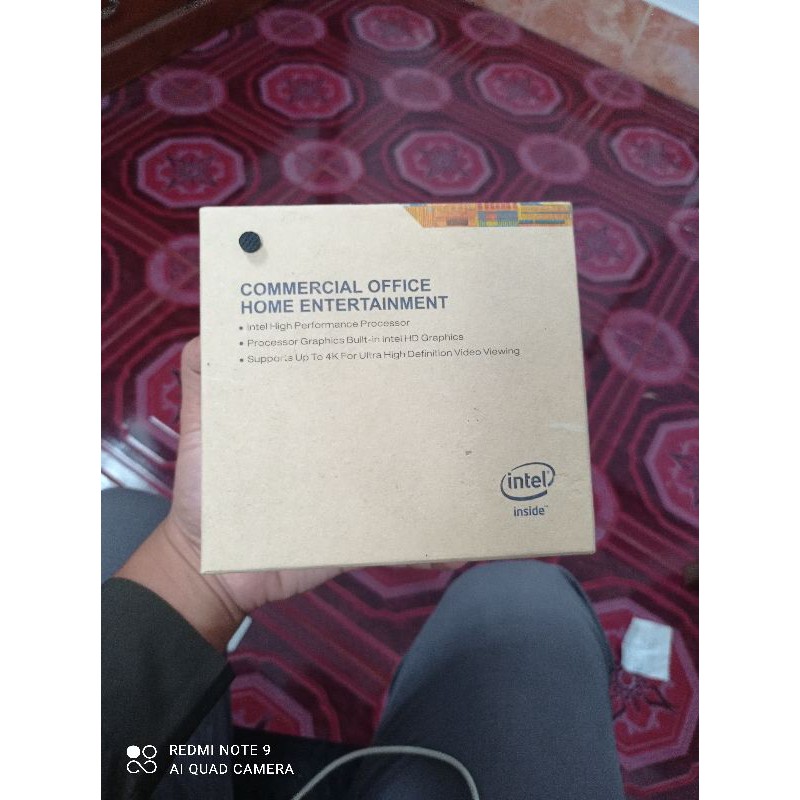 mini PC intel z83 ii seperti baru belum pernah di pakai office gaming oke