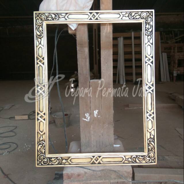 Jual Cermin Hias Minimalis Gold Antik Mirror Figura Cermin Furniture Jepara Shopee Indonesia