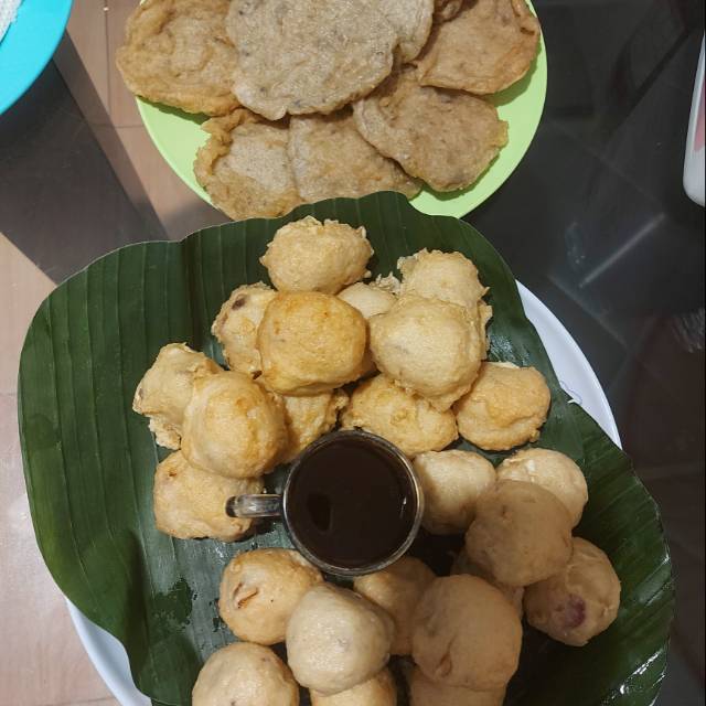 

Pempek kecil