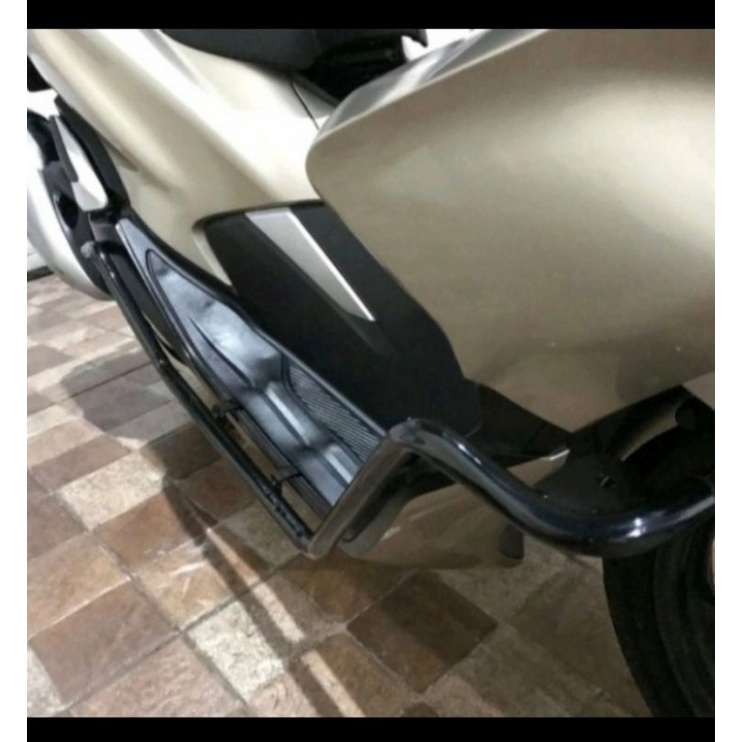 crashbar tubular dudukan lampu tembak NEW PCX 160