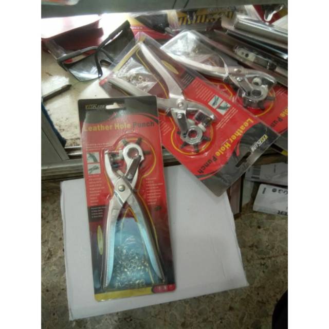 

Alat pembolong tali pinggang