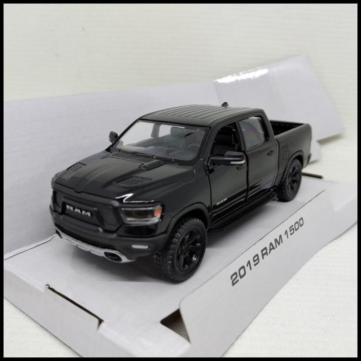 Diecast 2019 Dodge Ram 1500 Kinsmart 1:46