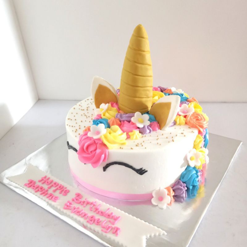 

Unicorn cake
