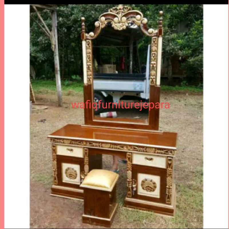 tolet cinta jati TPK ukir Jepara
