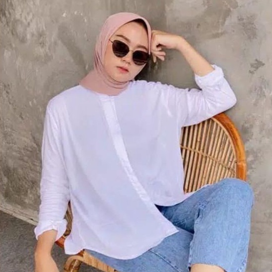 KEMEJA POLOS WANITA - KEMEJA BASIC POLOS / ATASAN WANITA BLOUSE KEMEJA PUTIH / MAUDY SHIRT