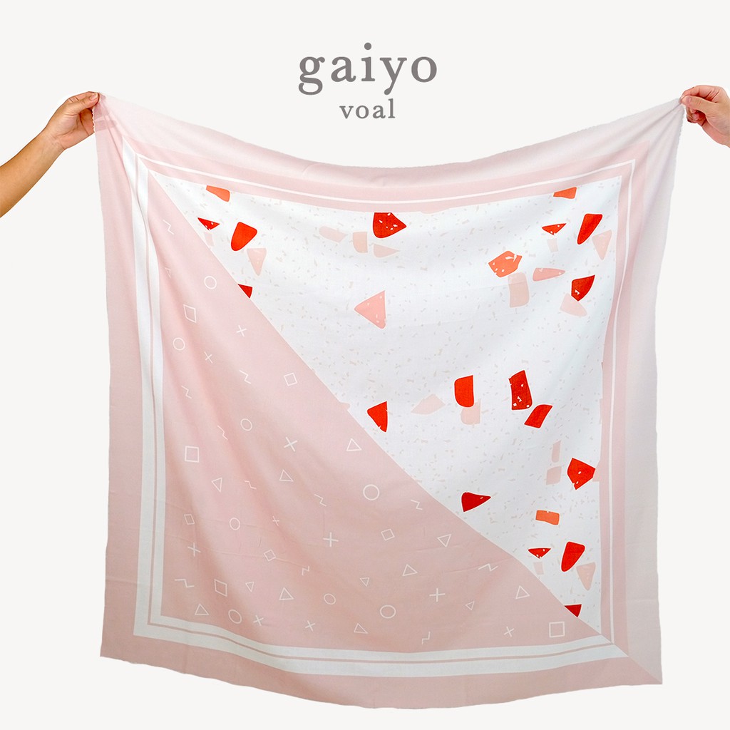 Gaiyo Scarf by Famine / hijab / scarf / hijab voal / scarf voal / hijab satin / scarf satin