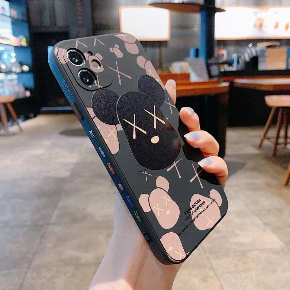 Two colored printed bear pattern phone case for iPhone XR X XS 7 8Plus 11 11promax 12 12promax soft rubber silicone cover