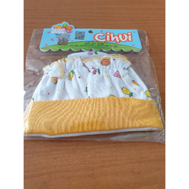 SARUNG TANGAN KAKI + TOPI BAY CIHUI MOTIF BUAH